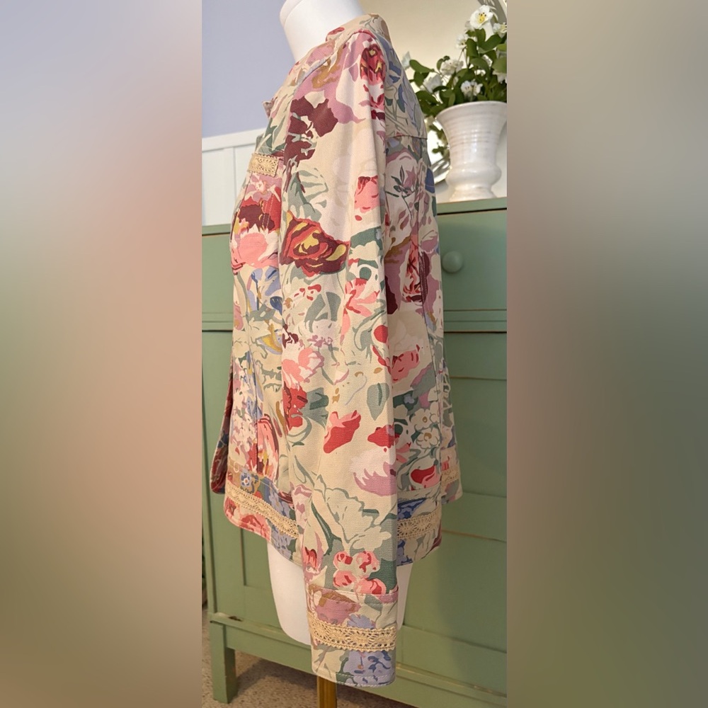 Coldwater Creek Multicolor Floral Cotton Twill Jacket w Crochet Embellishment - Picture 6 of 12